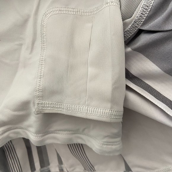 Lululemon Tennis Skirt - size 4 - Picture 7 of 16